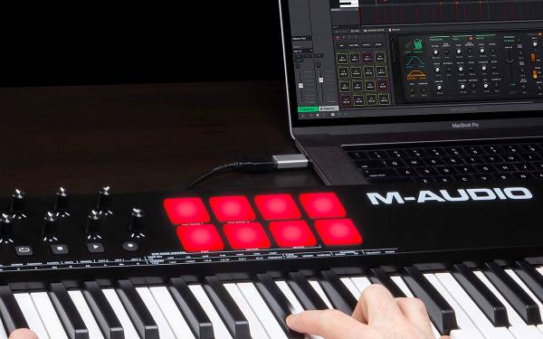 Лучшие MIDI-клавиатуры, которые стоит купить в 2023 году